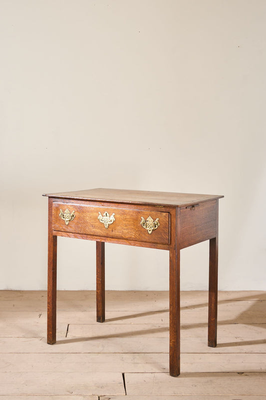 Rare 18th century Oak artists table