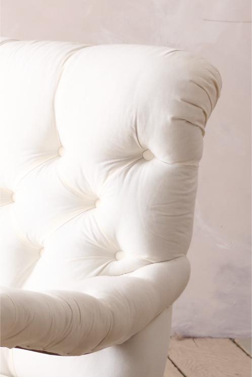 Early 20th century Howard and sons style open armchair