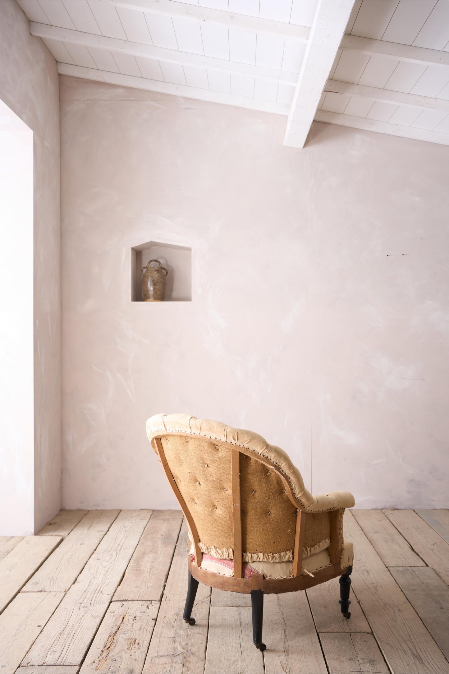 Napoleon III buttoned curved back armchair