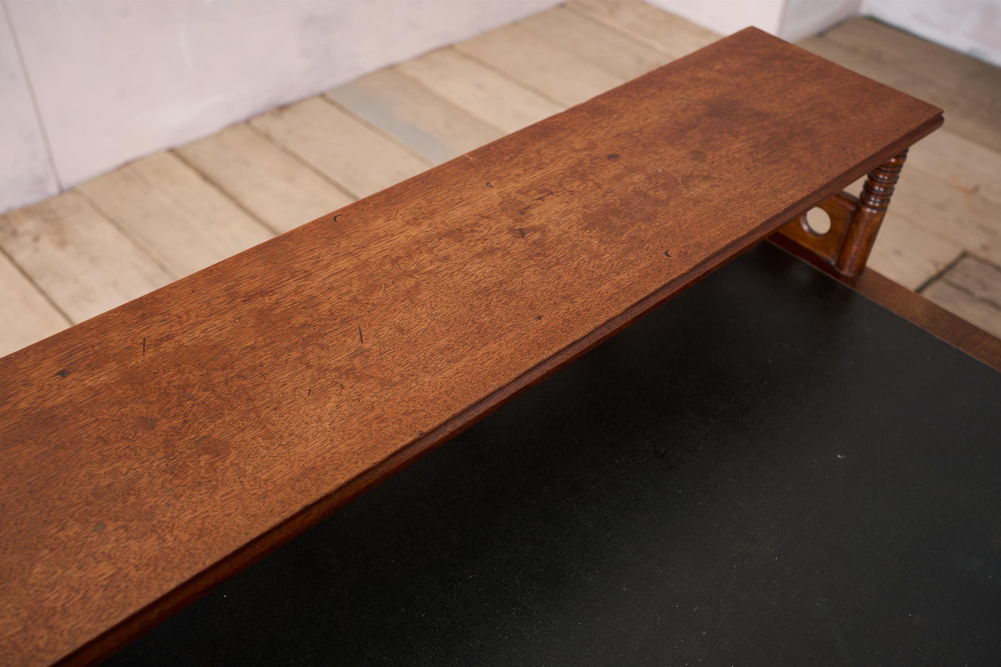 19th century Art Nouveau Secessionist leather and mahogany writing table