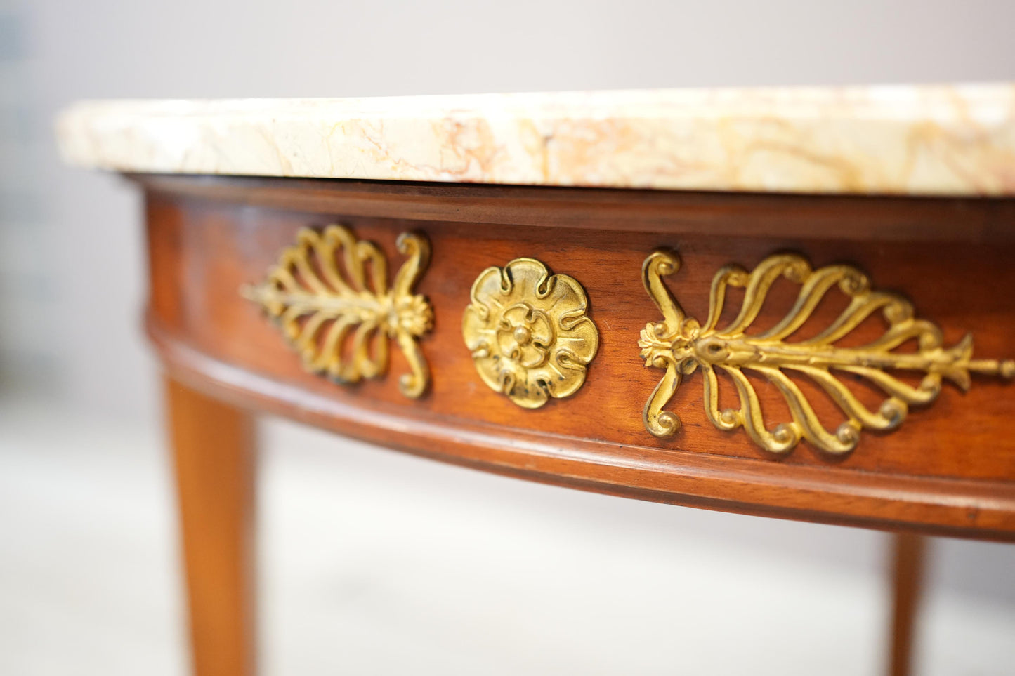 19th century French empire Marble gueridon table