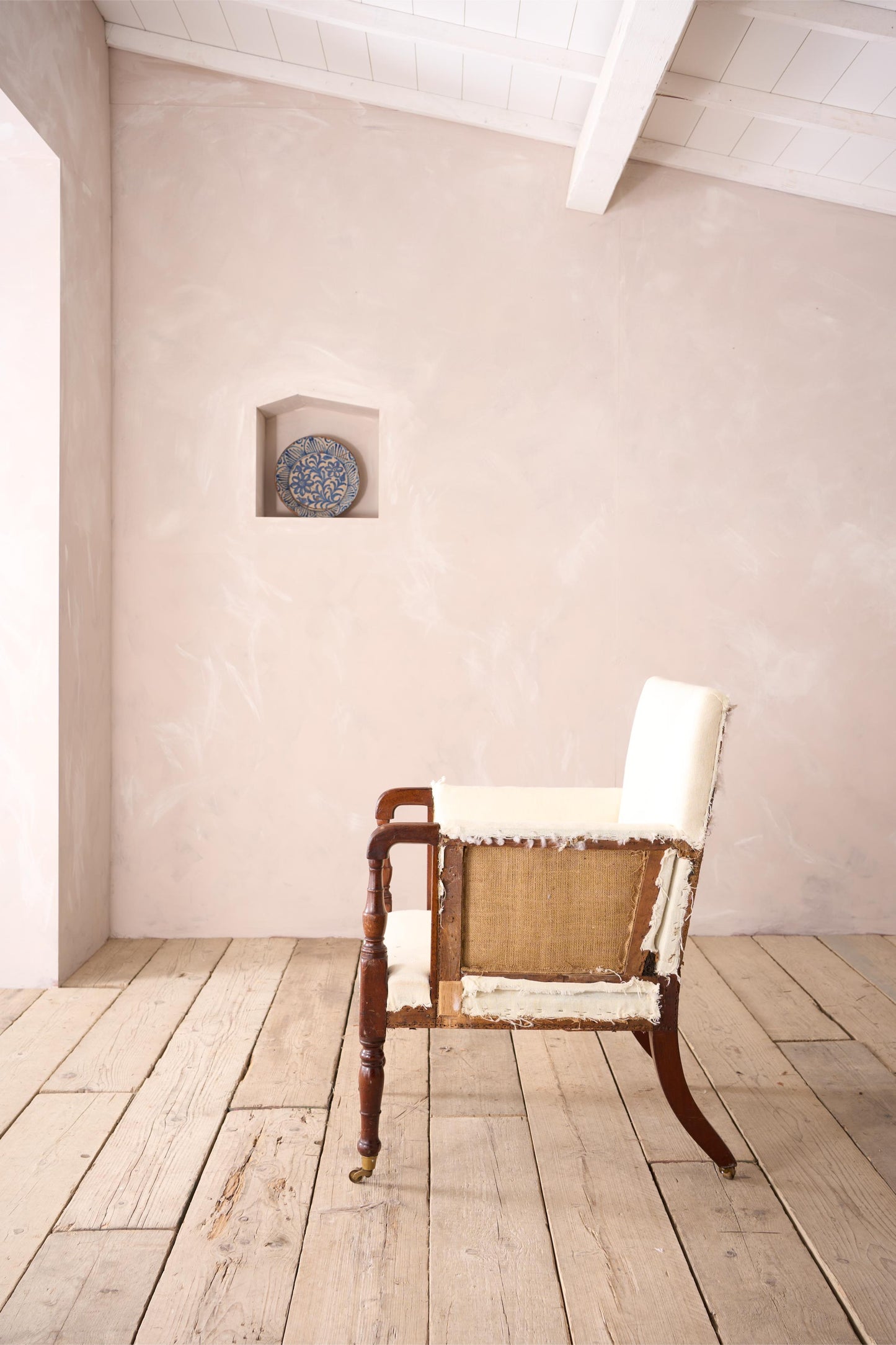 Georgian Neat proportioned mahogany framed armchair