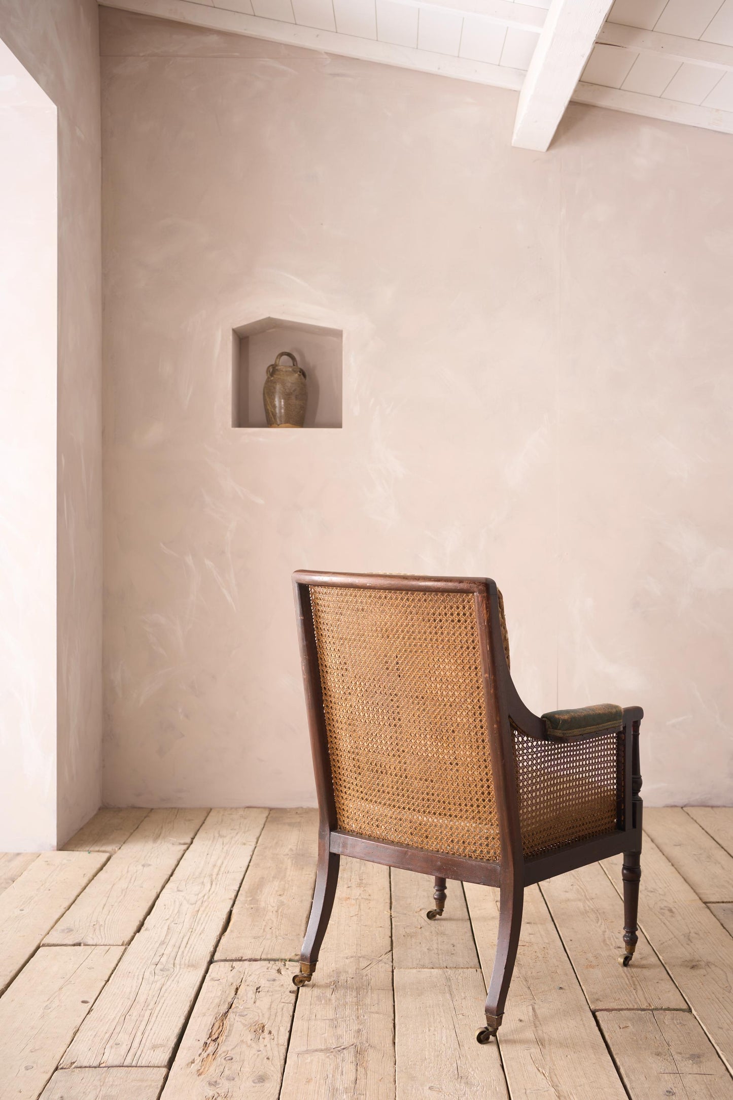 Georgian period Bergere library chair