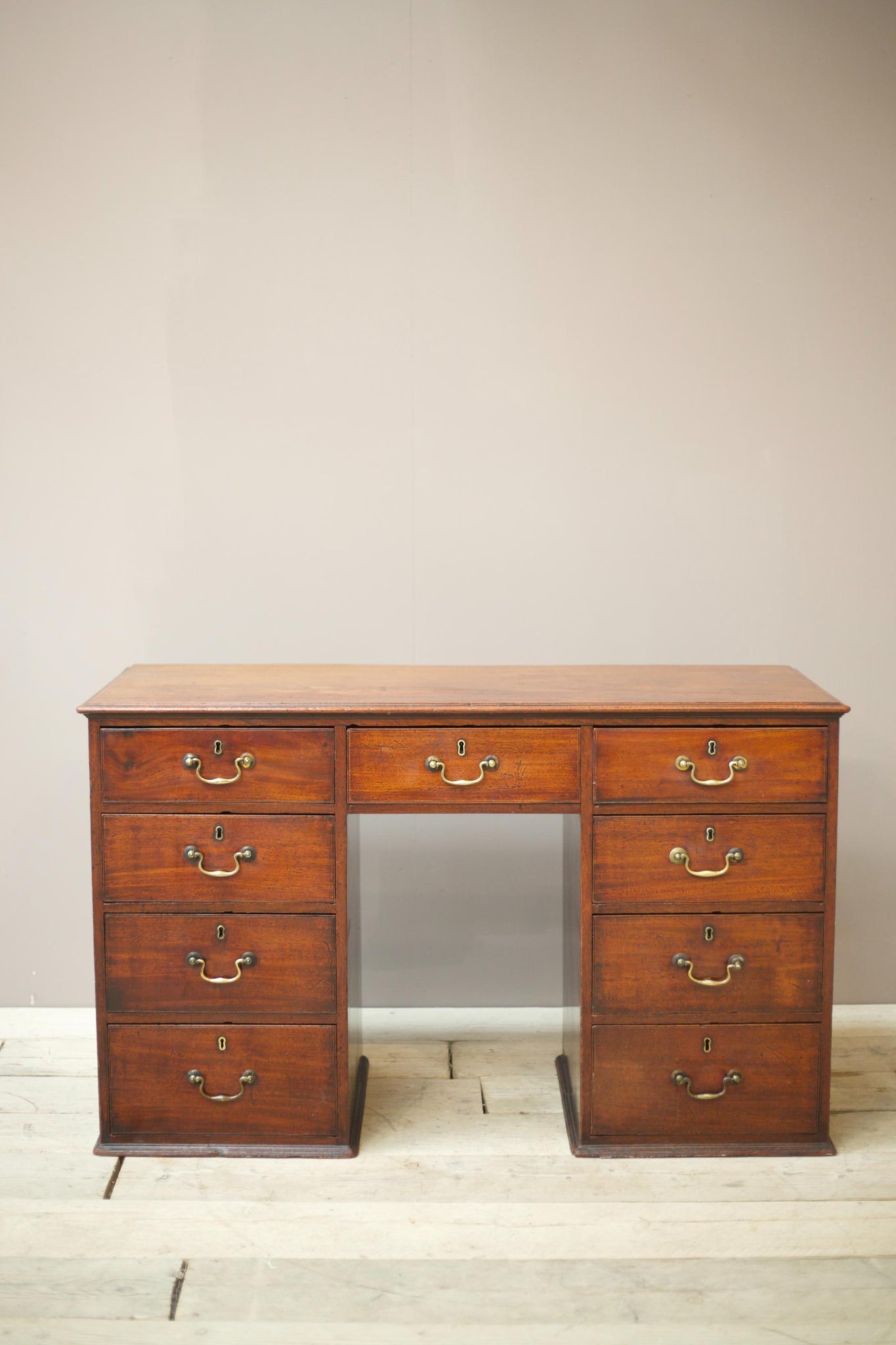 Georgian solid mahogany desk