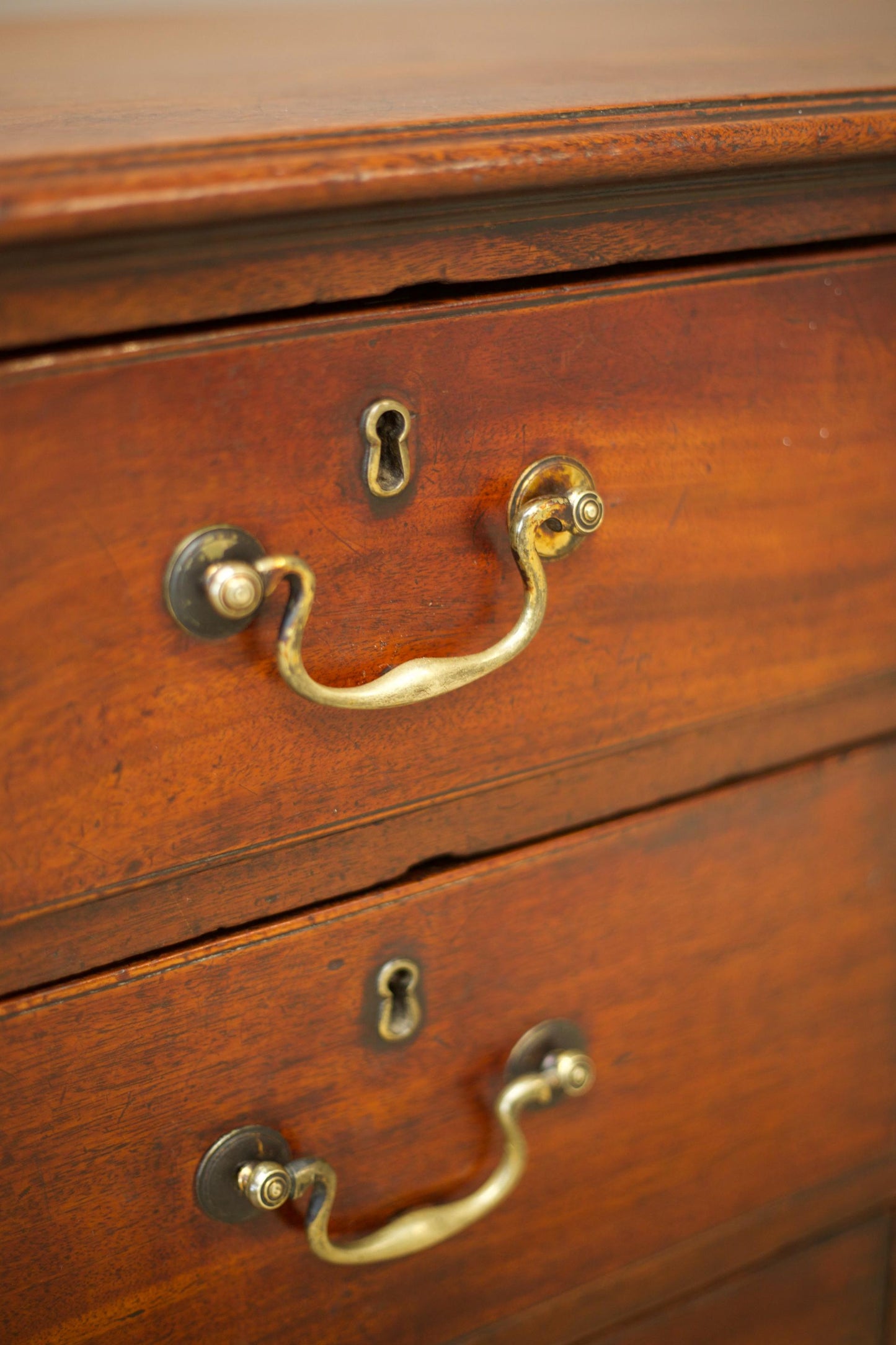 Georgian solid mahogany desk