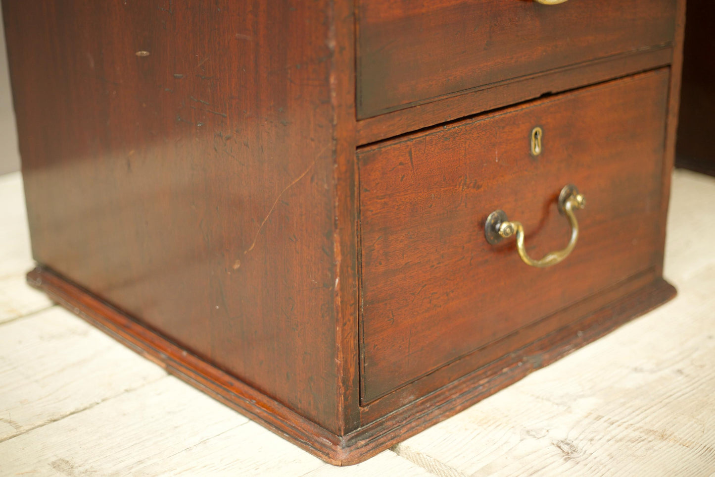 Georgian solid mahogany desk