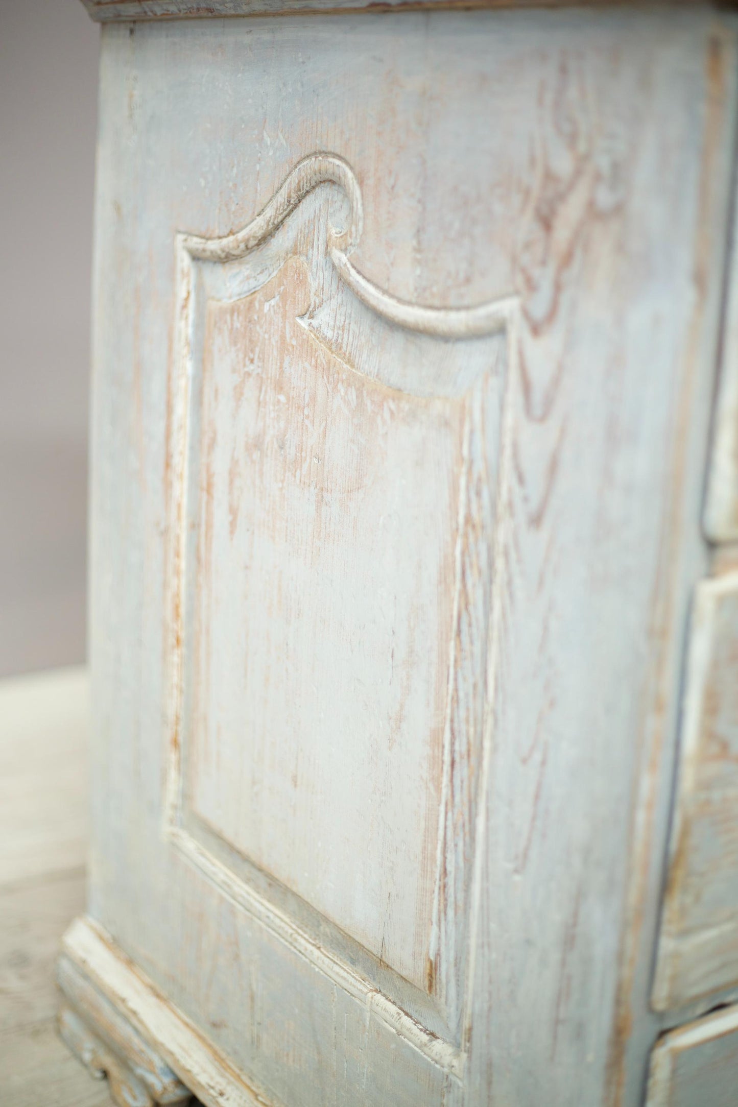 18th century Bavarian painted chest of drawers