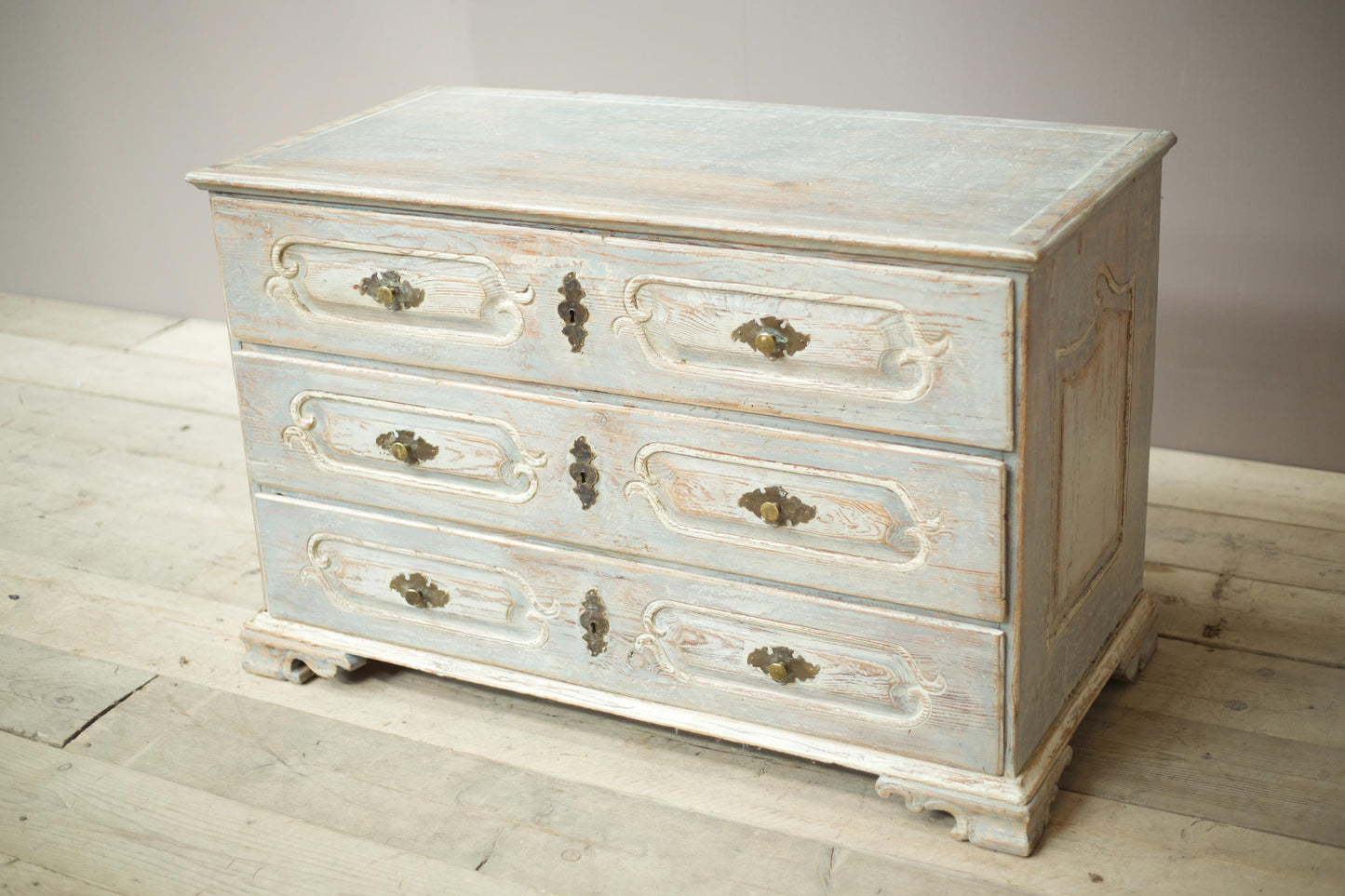 18th century Bavarian painted chest of drawers