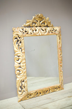 Large Early 19th century bright gilt Italian carved mirror