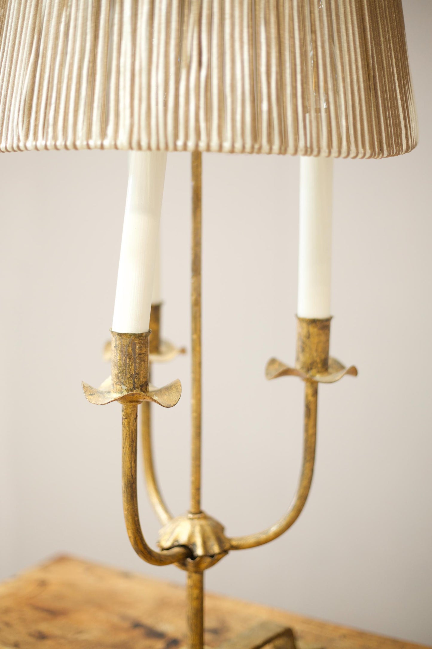 Mid century Spanish gilt metal table lamp