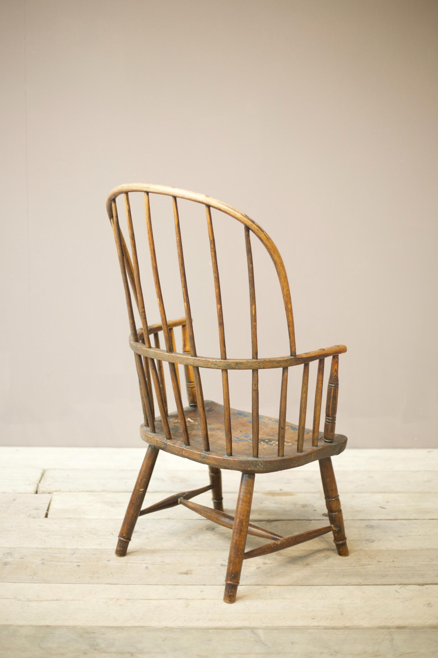 18th century Folk art stick back windsor chair