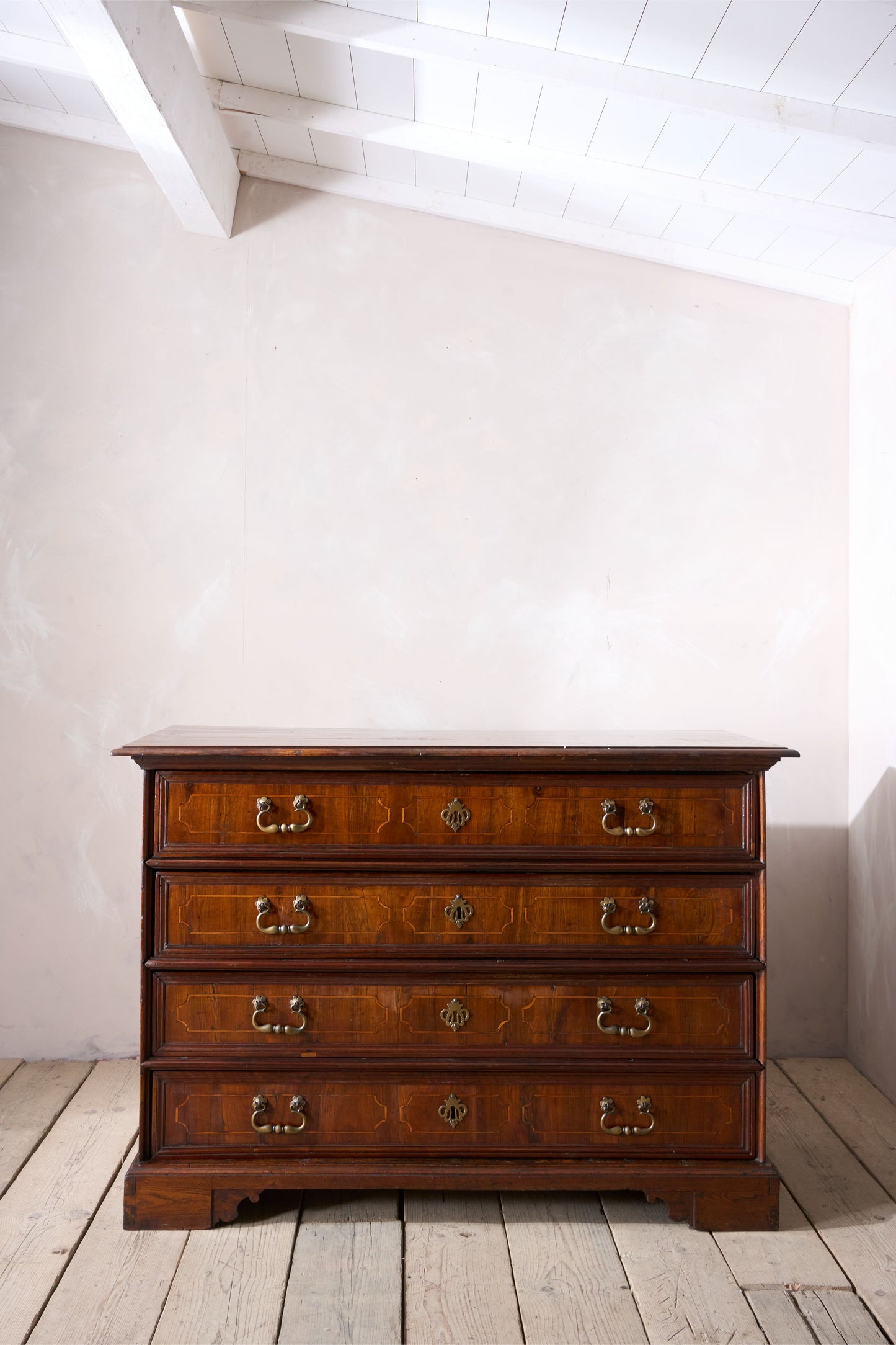 Exceptional very large 18th century Italian walnut chest of drawers