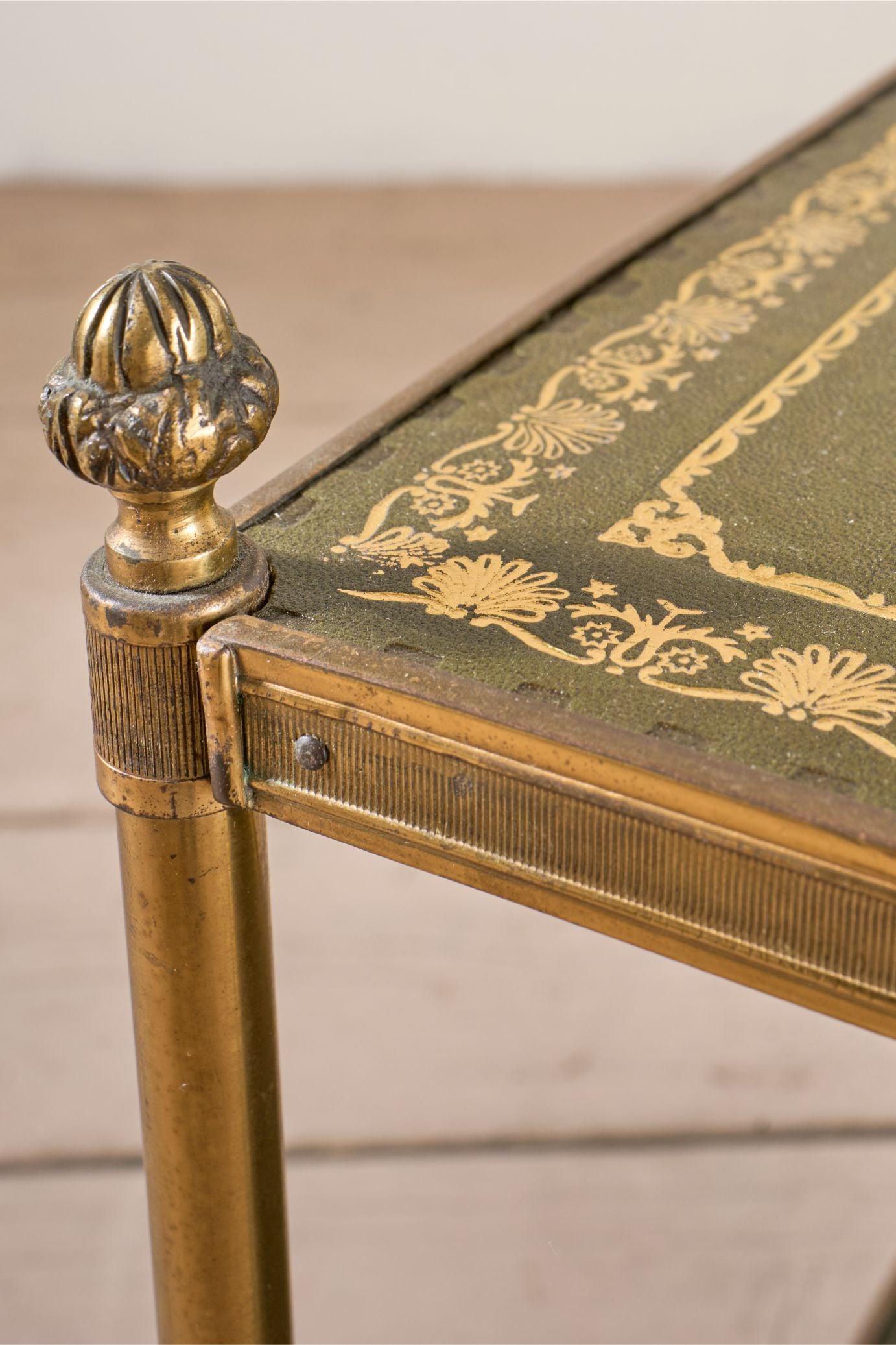 Early 20th century Green and brass leather side table - Rectangle