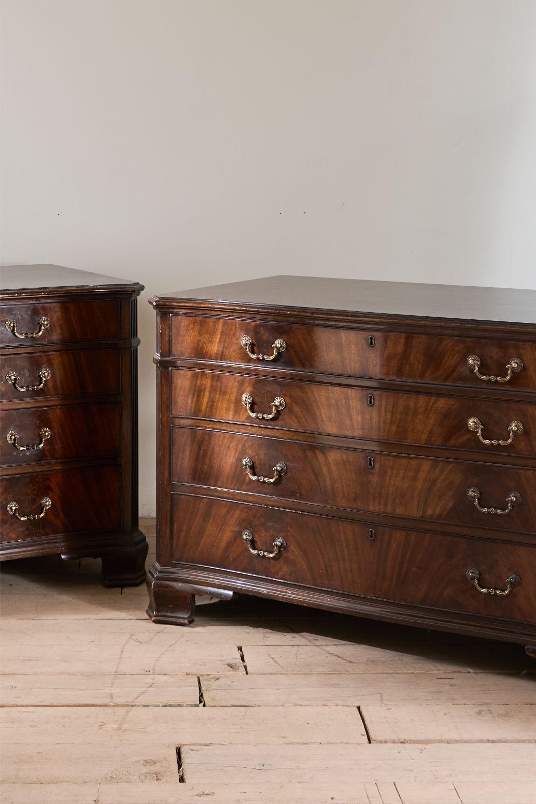 Pair of 1920's Serpentine fronted mahogany Jewellers chest of drawers