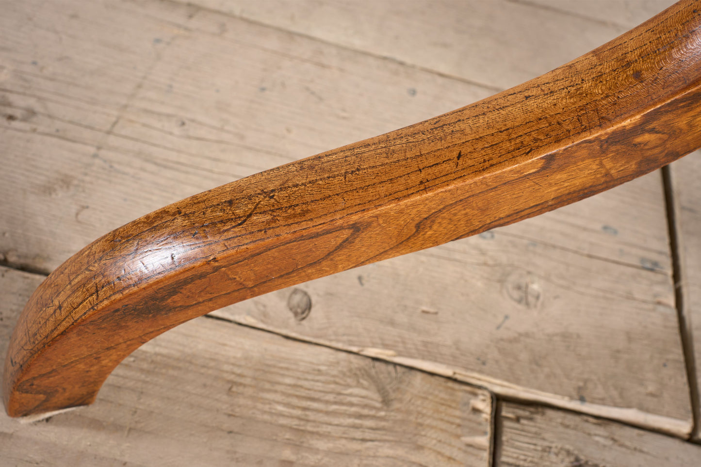 18th Century oak and elm tilt top wine table