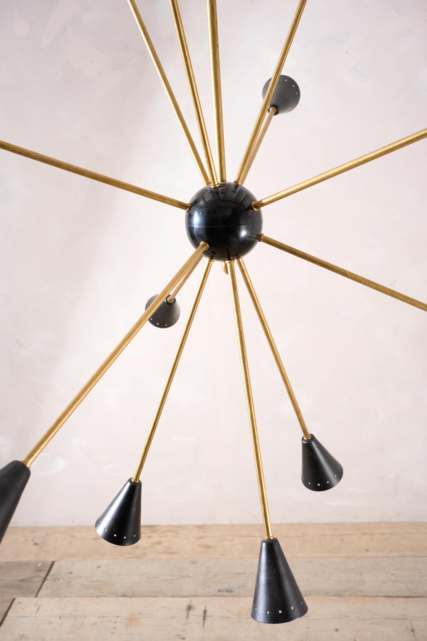 Mid century Brass and Black Italian pendant light by Stilnovo