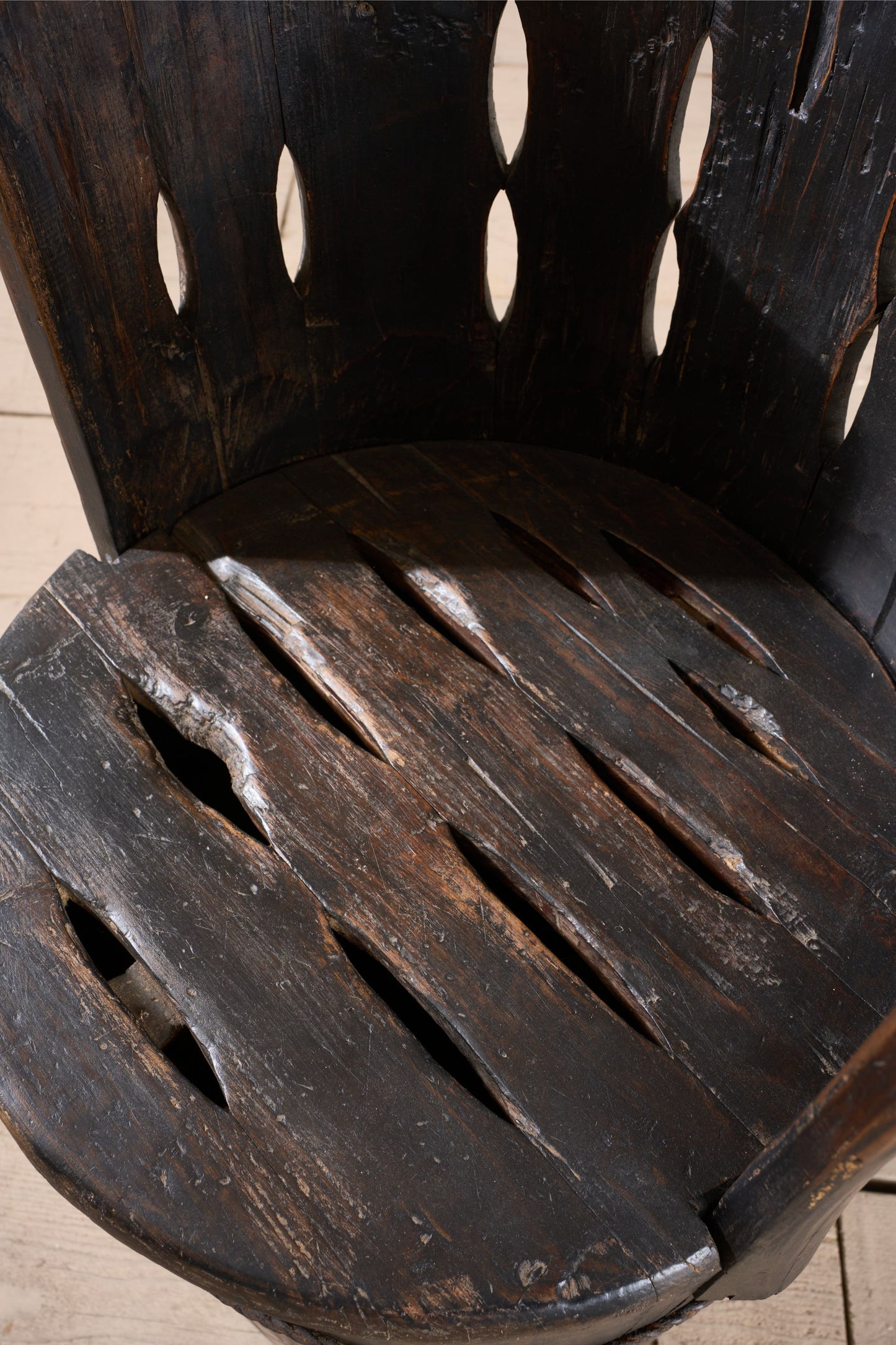 19th Century Folk art barrel chairs - Black