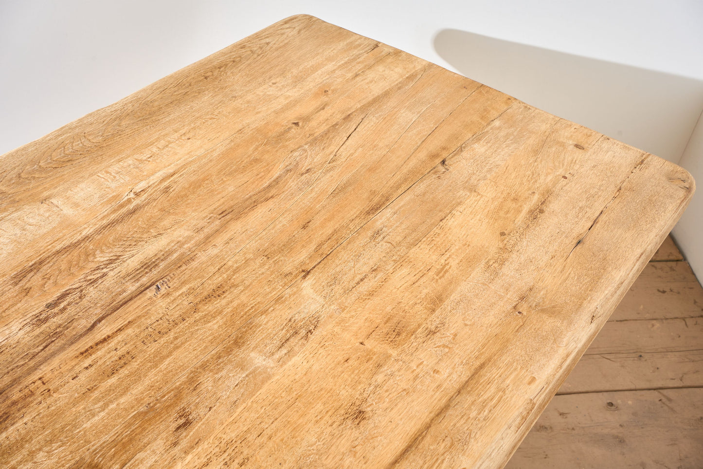 19th century Solid oak dining table