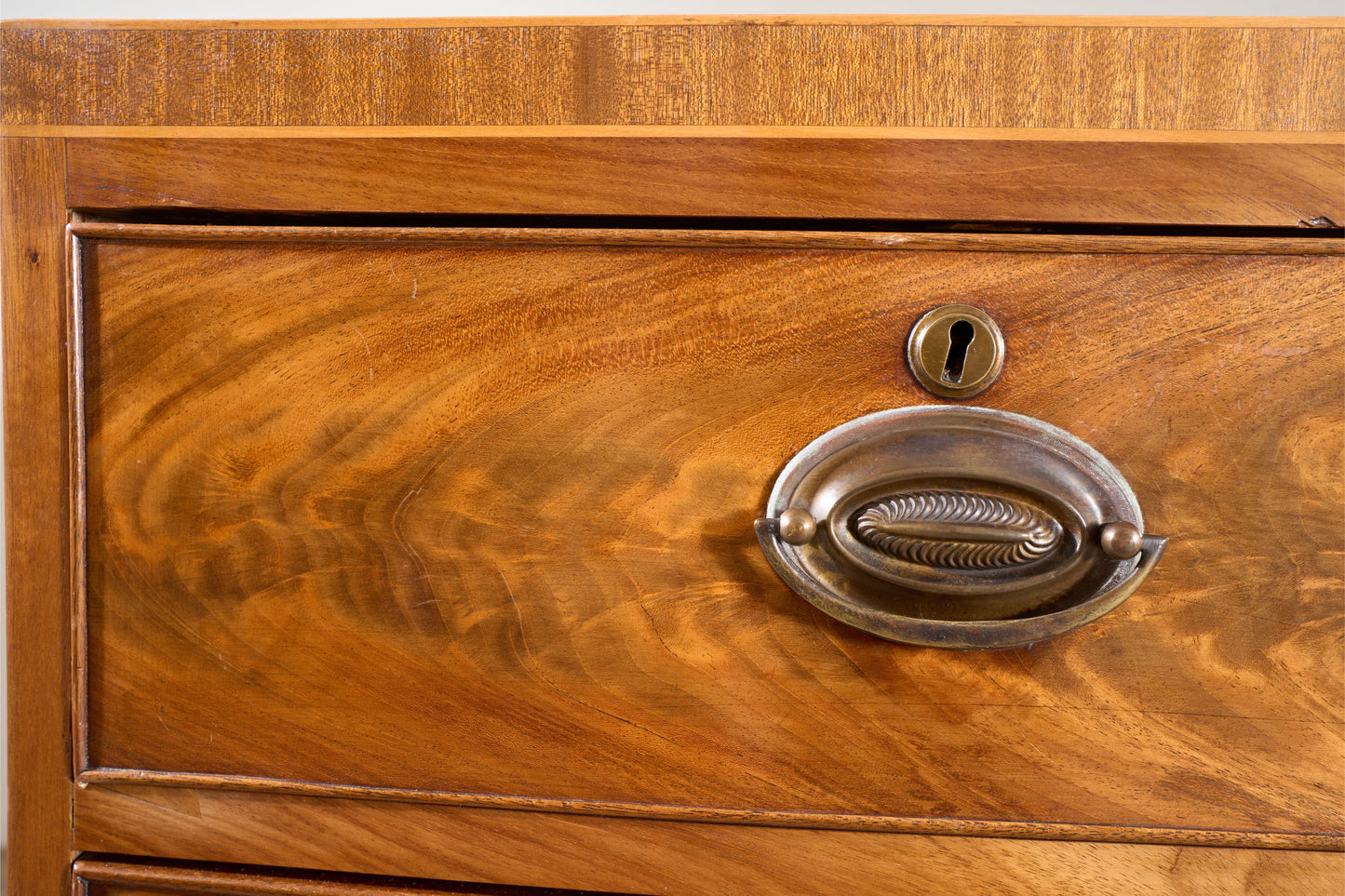 Early 20th century Bow fronted mahogany chest of drawers