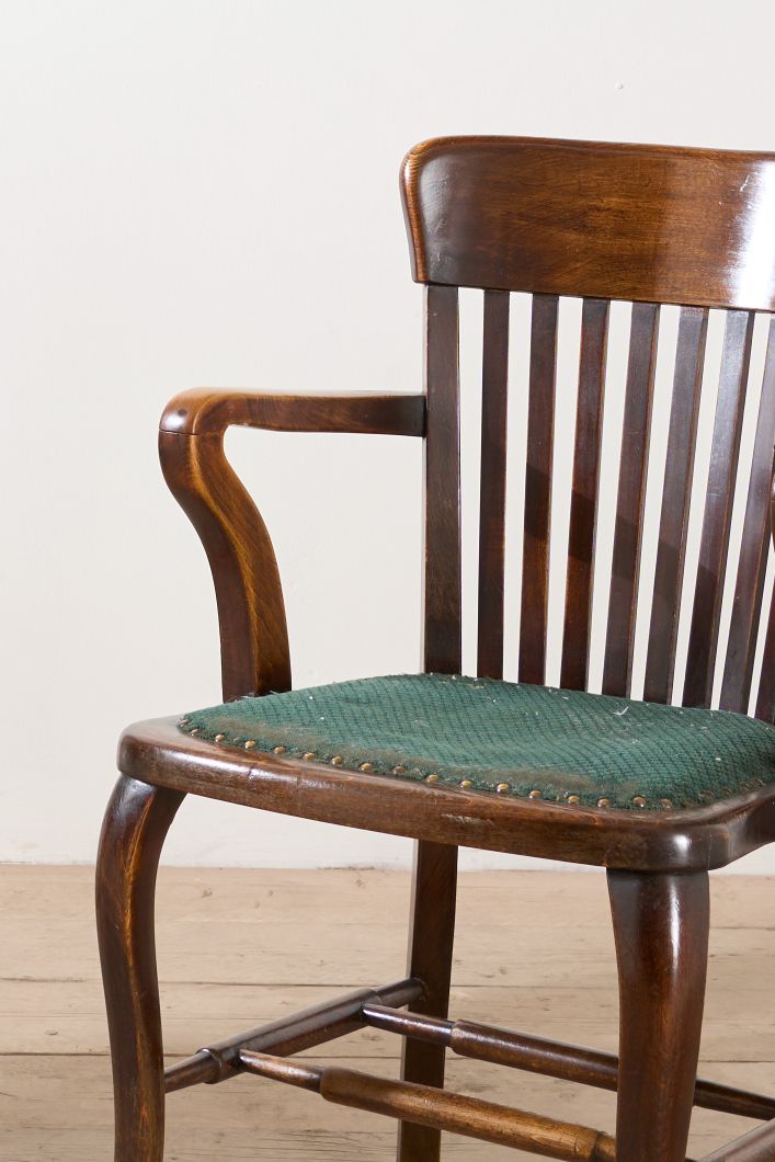 Pair of c.1920 oak desk chairs