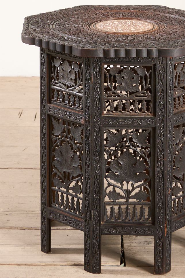 19th century Octagonal Padauk Anglo-Indian side table