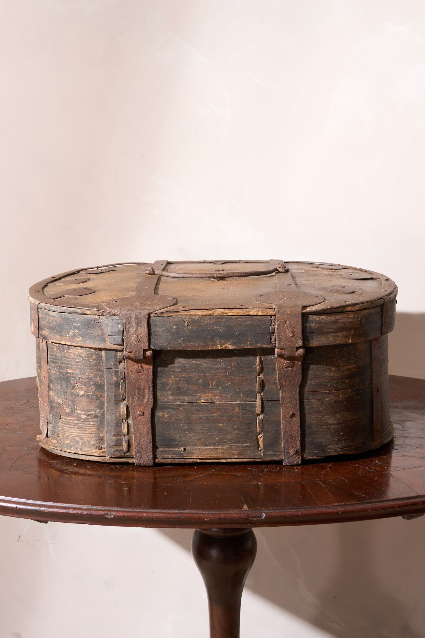 18th century Swedish folk art marriage box- Star