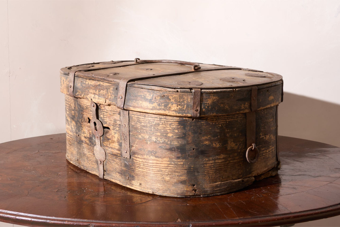 18th century Swedish folk art marriage box- Star