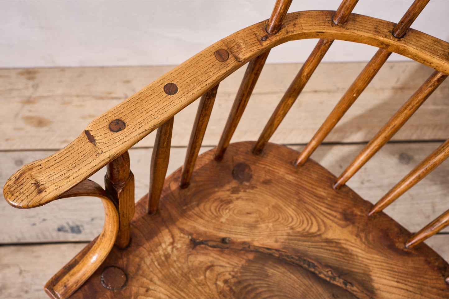 18th century Folk art Windsor armchair