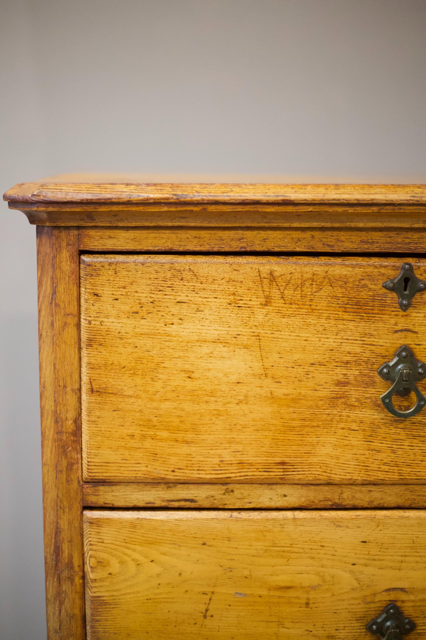 19th century Ash Aesthetic movement chest of drawers