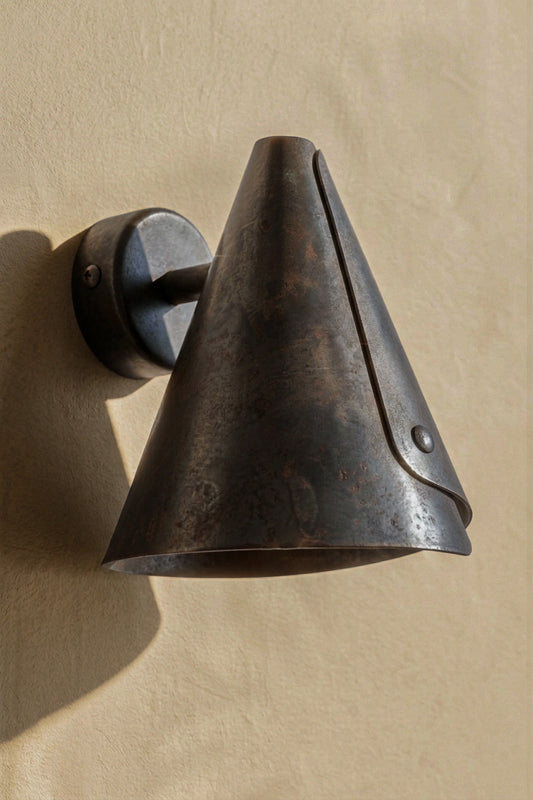 The 'Nanna' Wall Light