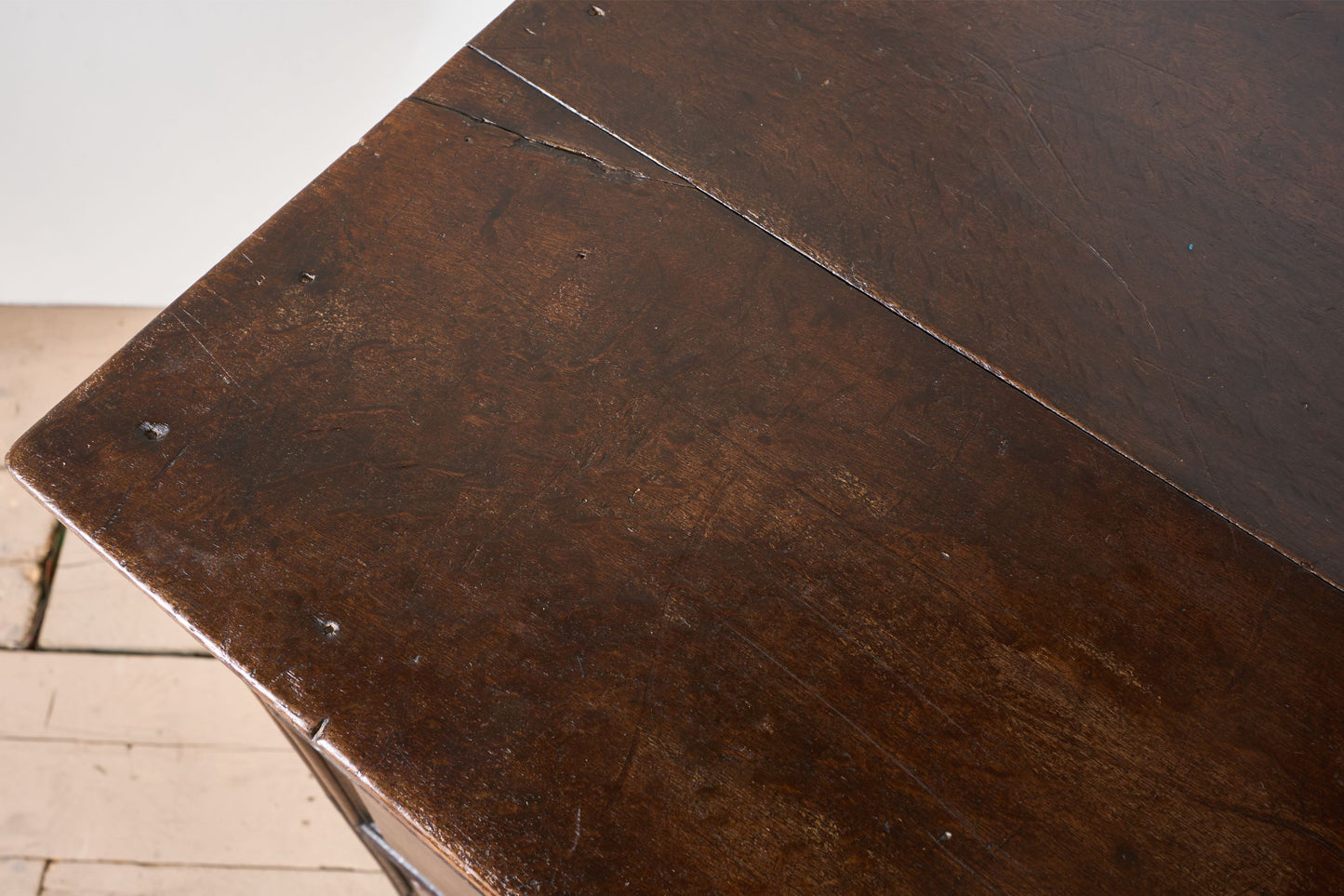 18th century Solid oak chest of drawers