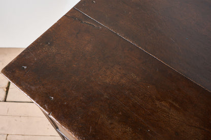 18th century Solid oak chest of drawers