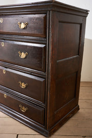 18th century Solid oak chest of drawers - TallBoy Interiors