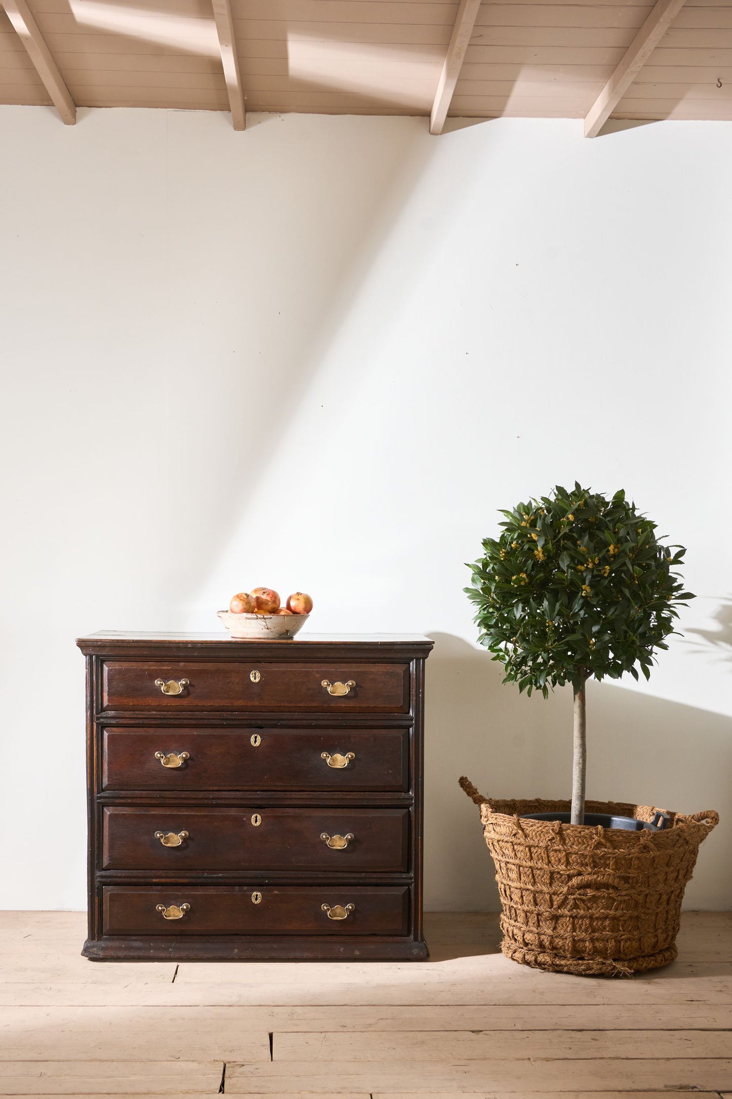 18th century Solid oak chest of drawers