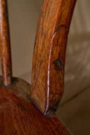 18th century Comb back Ash and Elm windsor chair - TallBoy Interiors