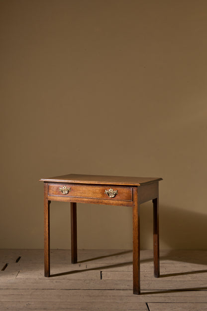 18th century Oak single drawer table - 2