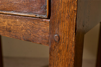 18th century Oak single drawer table - 2