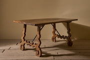18th century Spanish walnut table