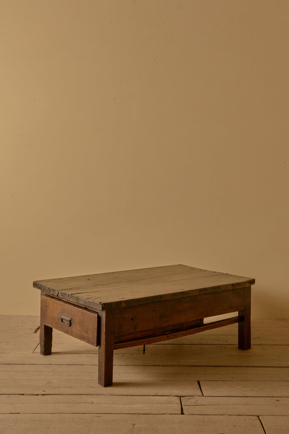 18th century French walnut coffee table - TallBoy Interiors