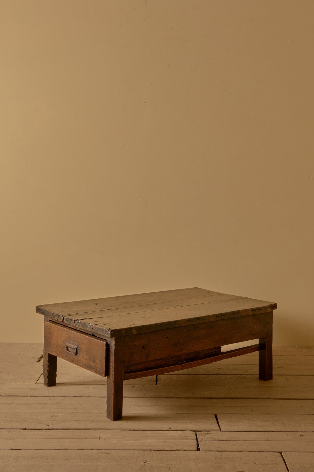 18th century French walnut coffee table