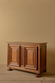 18th century Dutch oak two door cupboard