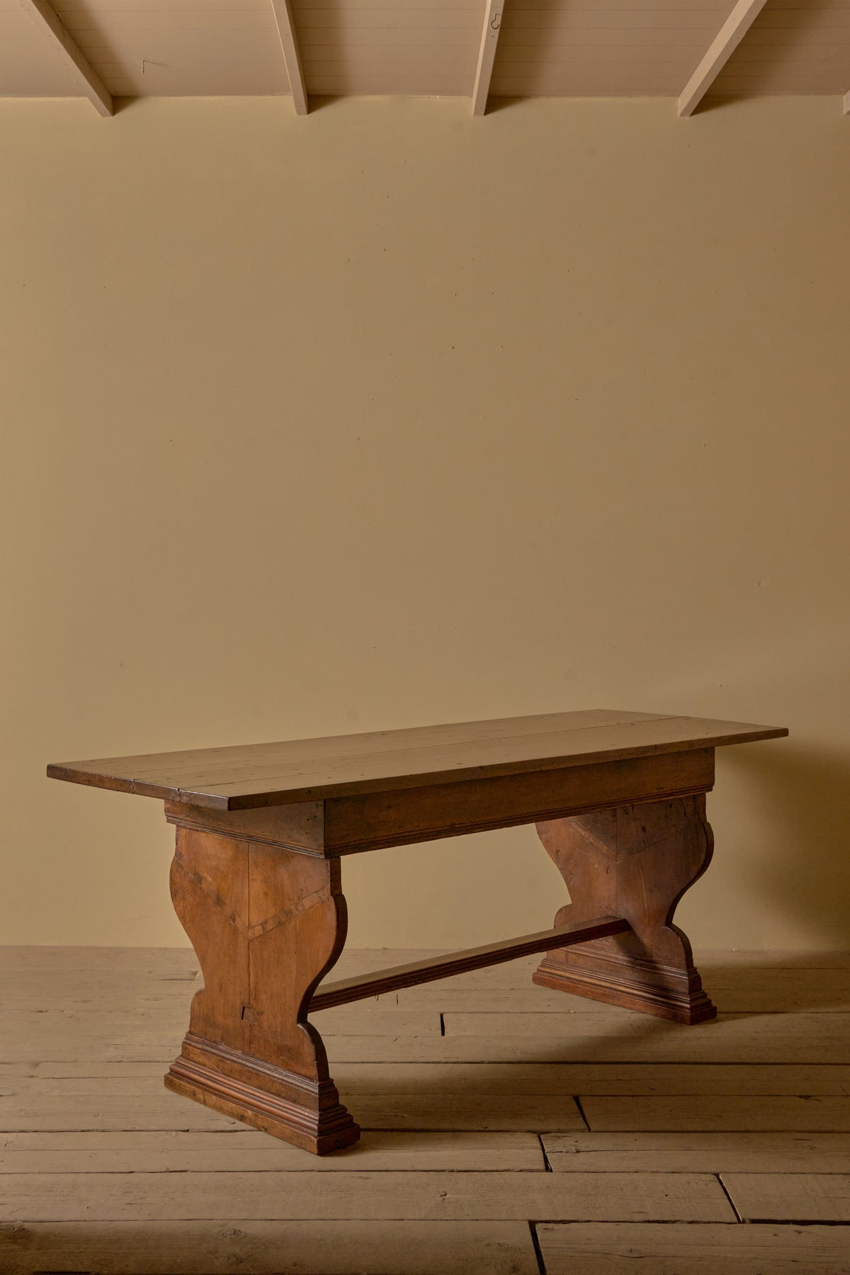 18th century Italian walnut console table