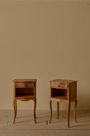 Pair of c.1900 oak bedside tables