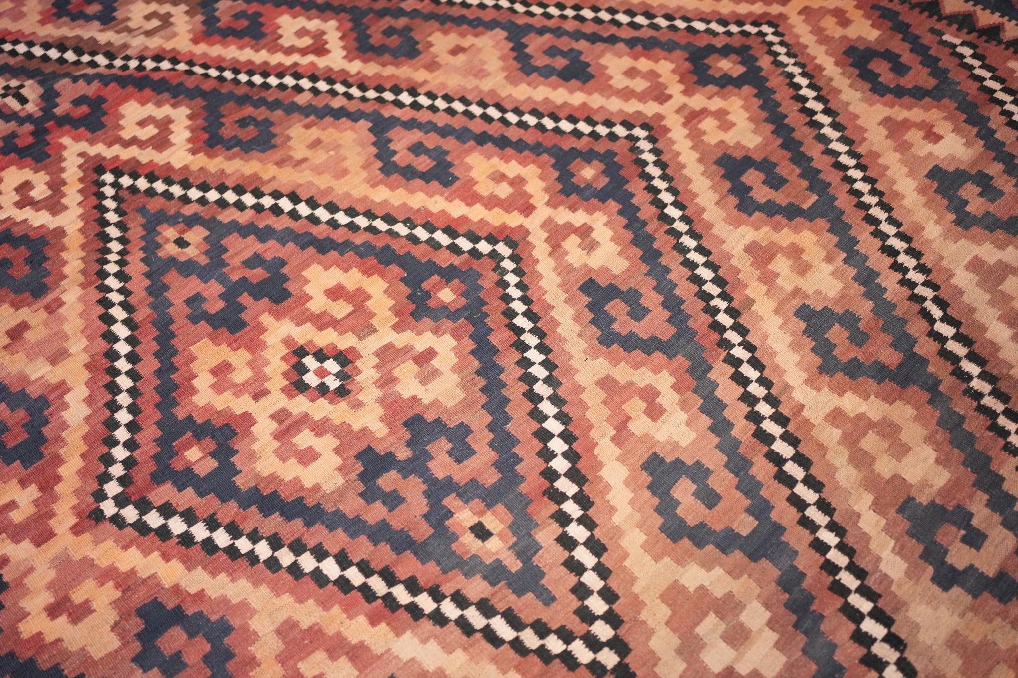 Very large Early 20th century Maimana Kilim rug
