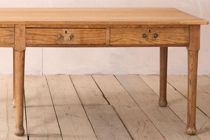 Early 20th century Oak bakers table