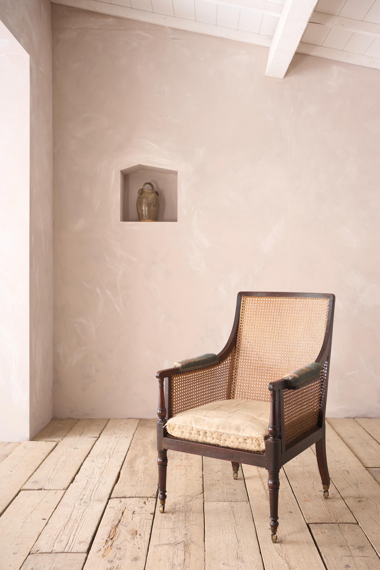 Georgian period Bergere library chair