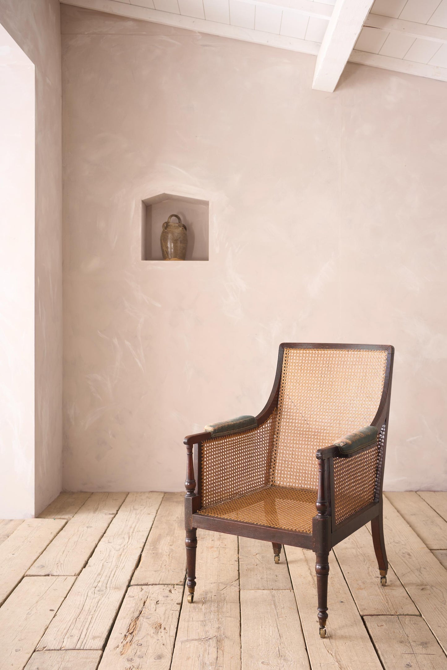 Georgian period Bergere library chair