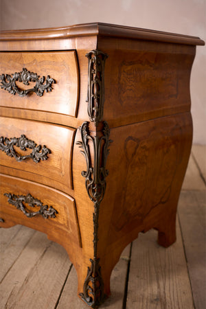 Early 20th century French Walnut and bronze chest of drawers
