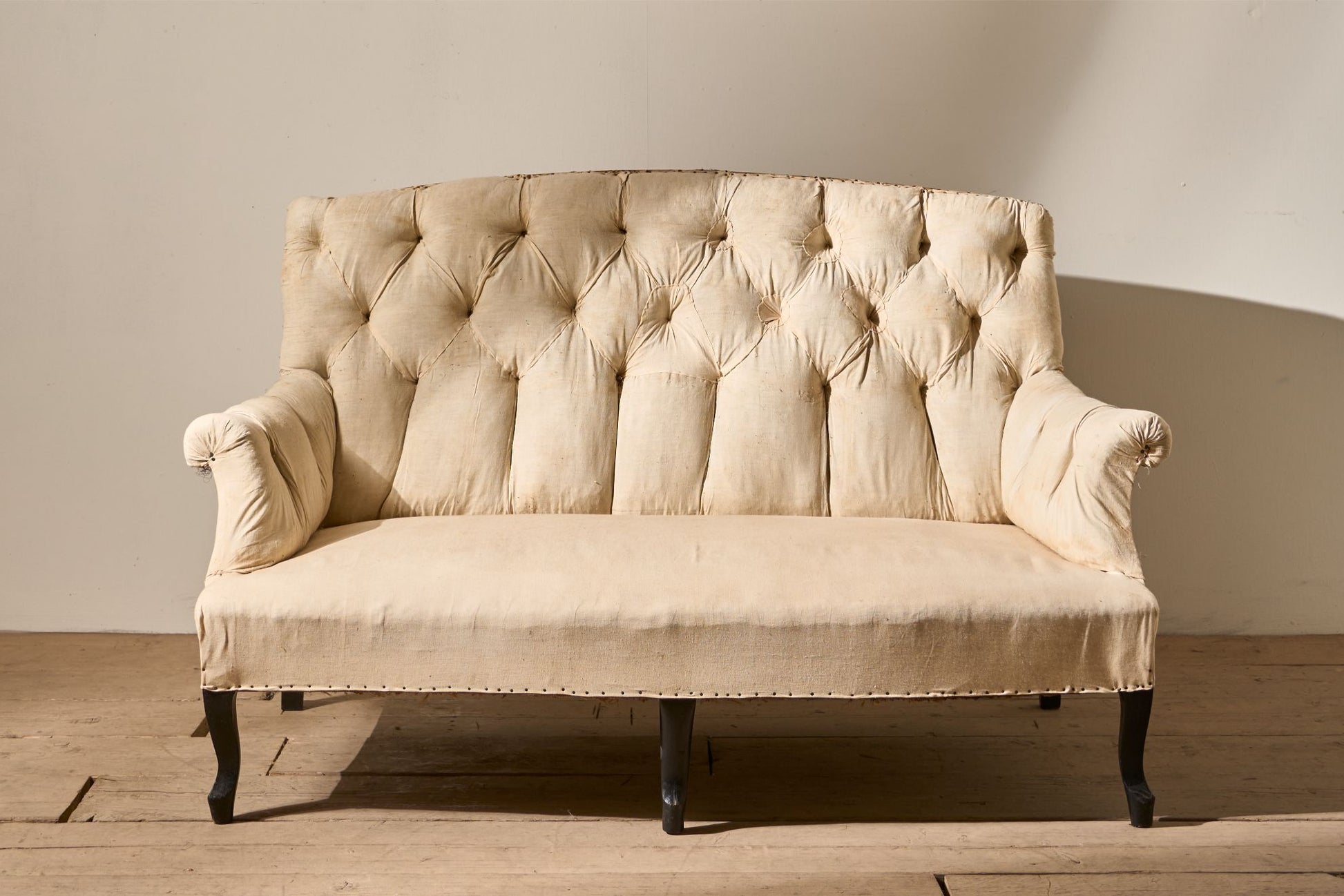 Napoleon III buttoned high back small sofa - TallBoy Interiors