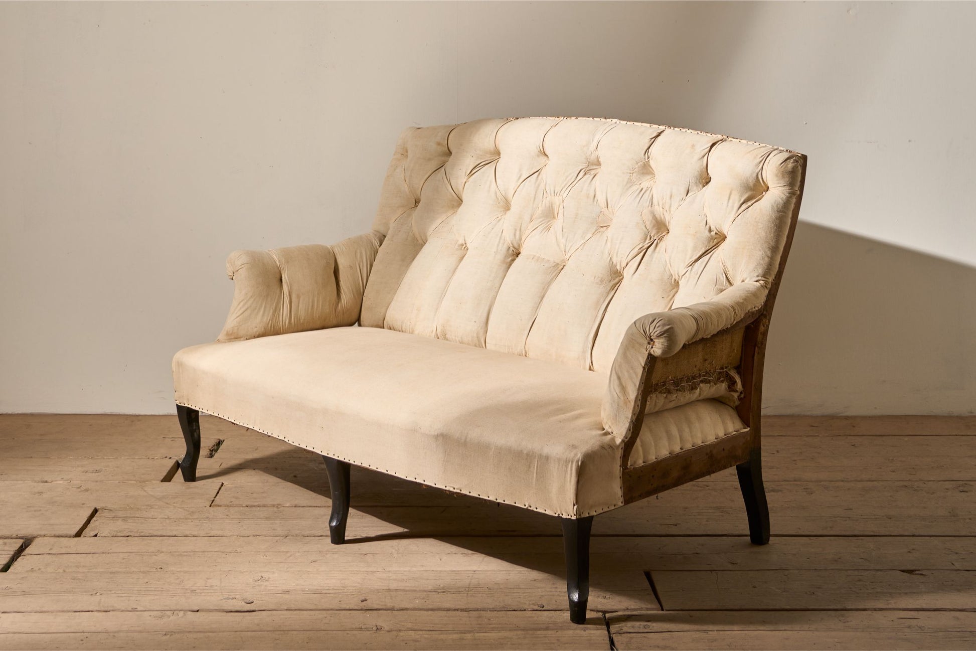 Napoleon III buttoned high back small sofa - TallBoy Interiors